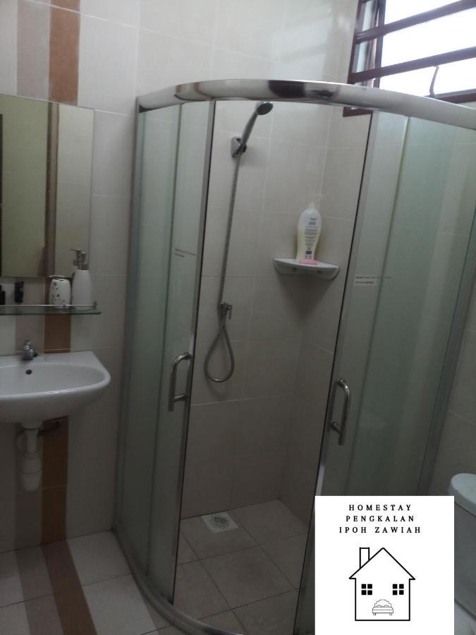 Homestay Ipoh Pengkalan Zawiah Exteriör bild