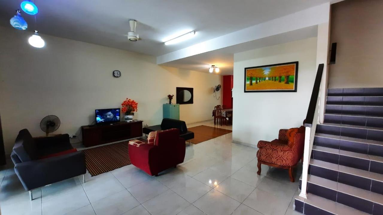 Homestay Ipoh Pengkalan Zawiah Exteriör bild